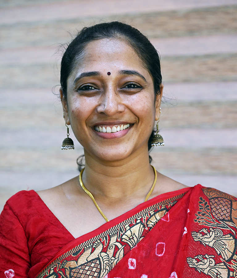 Ms Rashmi M R